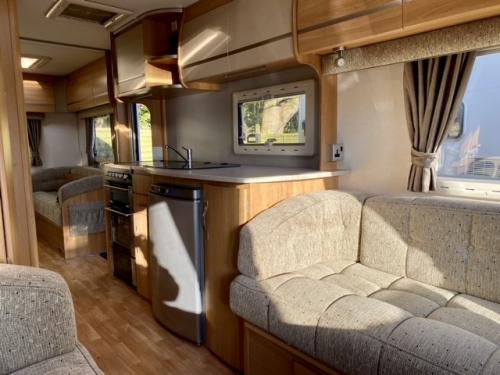 2010 Coachman Laser 655-6 6 Berth Touring Caravan6