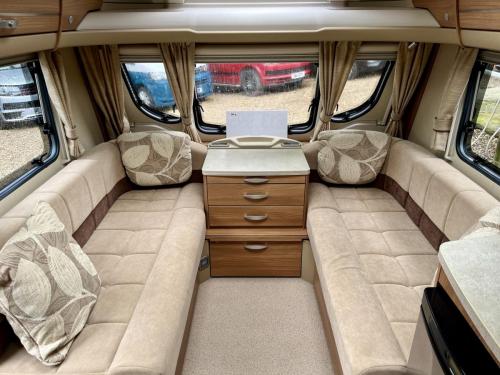 2012 Swift Conqueror 565 4 Berth Touring Caravan 07-05-2024 (2)