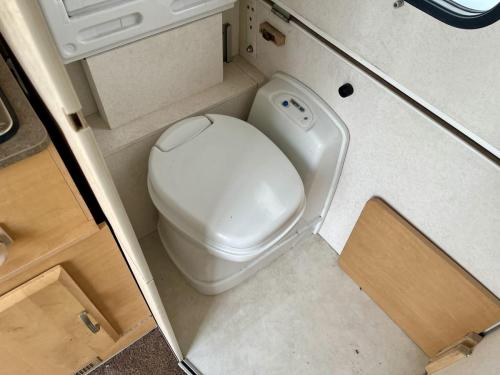 2013 Gobur Carousel 122T Slimline 2 Berth Folding Caravan 02-06-2025 (12)