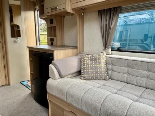 2014 Coachman Pastiche 4602 2 Berth Touring Caravan 24-02-2024 (11)