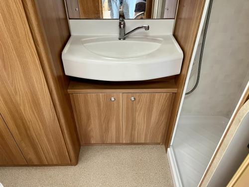 2014 Sprite Alpine 2 SR 2 Berth Touring Caravan 12-01-2026 (9)