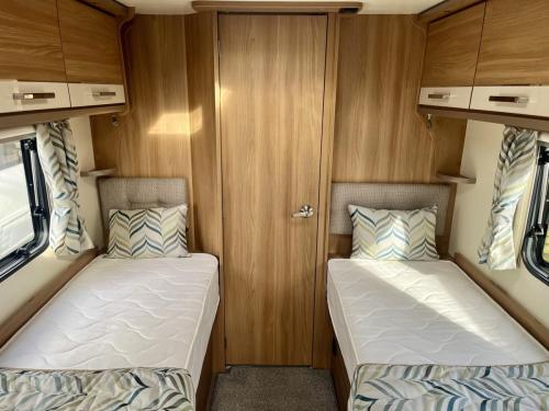 2018 Bailey GT70 Rimini 4 Berth Touring Caravan 24-02-2025 (9)