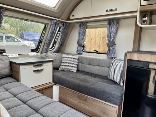 2019 Swift Sprite Major 4 EB 4 Berth Touring Caravan 02-09-2025 (5)