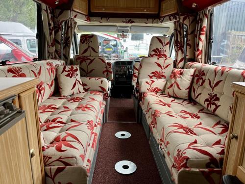 Auto-Sleepers Executive 2 Berth Coachbuilt Motorhome V180 DCH (4)