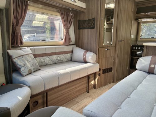 Auto-Sleepers Nuevo 2 Berth Low Profile Motorhome VX69 DYY 22-09-2026 (10)