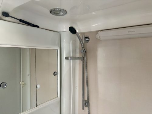 Auto-Sleepers Nuevo 2 Berth Low Profile Motorhome VX69 DYY 22-09-2026 (4)