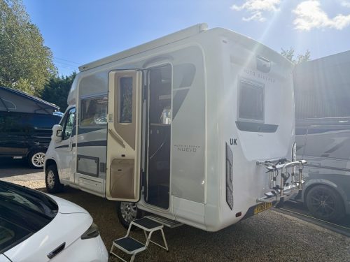 Auto-Sleepers Nuevo 2 Berth Low Profile Motorhome VX69 DYY 22-09-2026 (9)