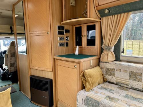 Auto-Sleepers Rienza 4 Berth Coachbuilt Motorhomenu04-gpz-11-03-2025 (5)