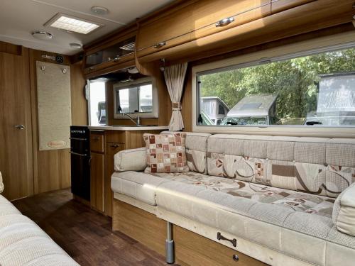 Auto-Sleepers Worcester 2 Berth Low Profile Motorhome KV11 HLE (11)