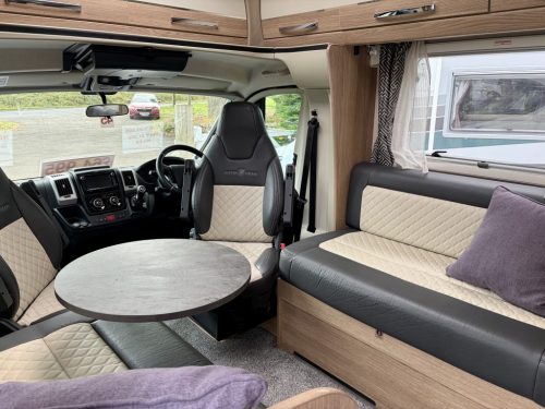Auto-Trail Delaware 4 Berth Low Profile Motorhome 16-09-2026-mf20-fgm (15)