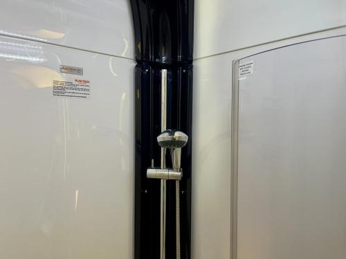 Auto-Trail Trakker RS 2 Berth Motorhome sp16 ceu 09-09-2025 (11)