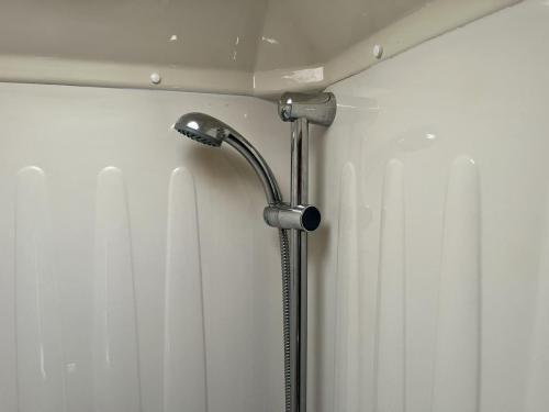 Autocruise Augusta 4 Berth Low Profile Motorhome nx59-dzn-04-03-2026 (1)