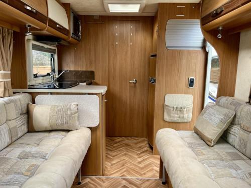 Autocruise Augusta 4 Berth Low Profile Motorhome nx59-dzn-04-03-2026 (11)