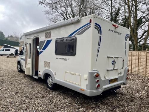 Bailey Approach 740 4 Berth Low Profile Motorhome yn62-ehb-04-03-2026 (2)