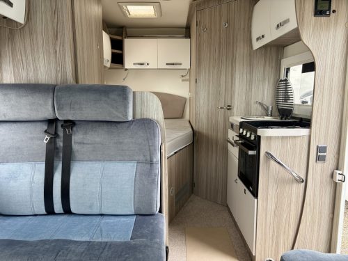 Benimar Primero 331 4 Berth Coachbuilt Motorhome 10-09-2026-cx19-mbo (10)