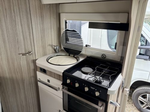 Benimar Primero 331 4 Berth Coachbuilt Motorhome 10-09-2026-cx19-mbo (11)