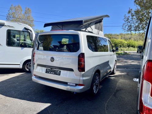 Bespoke Leisure Explore Volkswagen Transporter Pop Top Campervan 03-01-2026-b065745 (16)