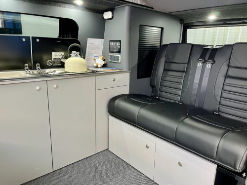 Bespoke Leisure Explore Volkswagen Transporter Pop Top Campervan 03-01-2026-b065745 (3)