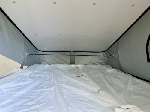 Bespoke Leisure Explore Volkswagen Transporter Pop Top Campervan b007585 24-06-2026 (12)