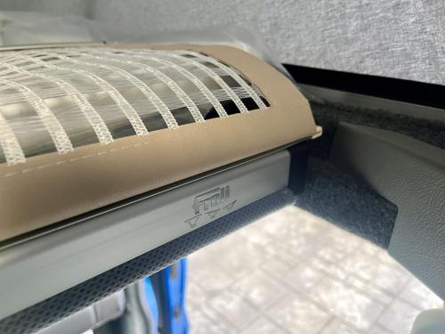 Bespoke Leisure Explore Volkswagen Transporter Pop Top Campervan b050252-28-11-2025 (14)