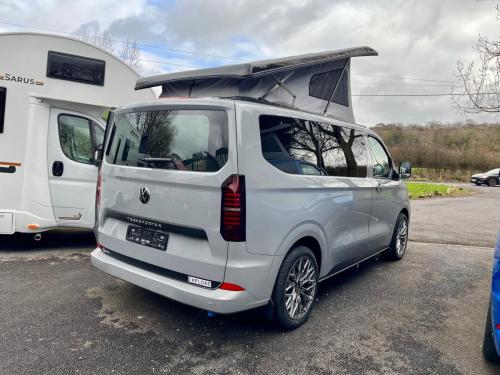 Bespoke Leisure Explore Volkswagen Transporter Pop Top Campervan b059106 03-01-2026 103