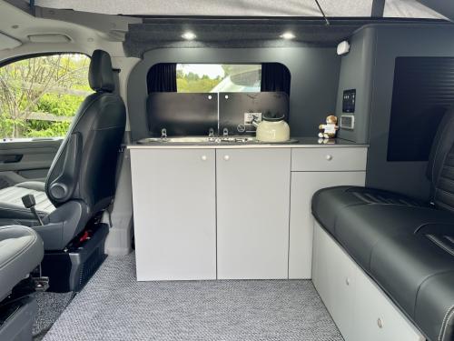 Bespoke Leisure Explore Volkswagen Transporter Pop Top Campervan b064874-12-02-2026 (1)