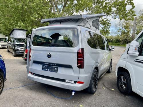 Bespoke Leisure Explore Volkswagen Transporter Pop Top Campervan b064874-12-02-2026 (10)