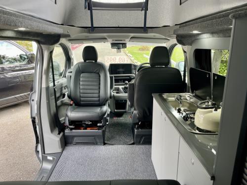 Bespoke Leisure Explore Volkswagen Transporter Pop Top Campervan b064874-12-02-2026 (12)