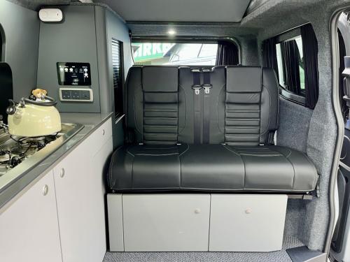 Bespoke Leisure Explore Volkswagen Transporter Pop Top Campervan b064874-12-02-2026 (15)
