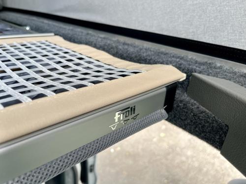 Bespoke Leisure Explore Volkswagen Transporter Pop Top Campervan b064874-12-02-2026 (16)