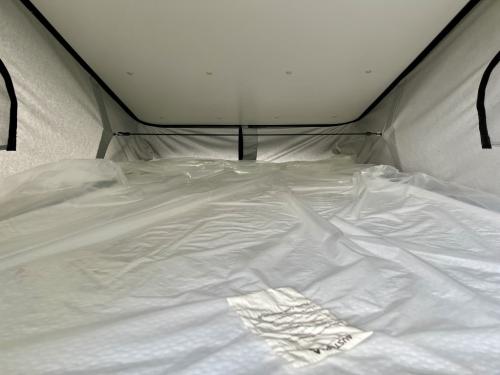 Bespoke Leisure Explore Volkswagen Transporter Pop Top Campervan b064874-12-02-2026 (17)