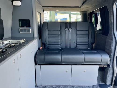 Bespoke Leisure Explore Volkswagen Transporter Pop Top Campervan b072045 23-04-2026 (13)