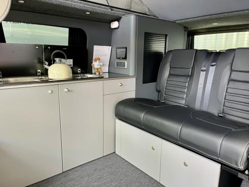Bespoke Leisure Explore Volkswagen Transporter Pop Top Campervan b072445-10-05-2026 (10)
