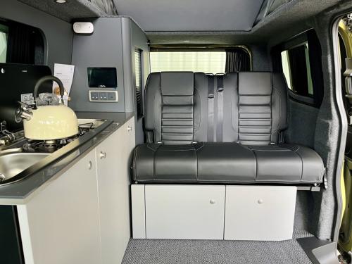 Bespoke Leisure Explore Volkswagen Transporter Pop Top Campervan b072445-10-05-2026 (16)