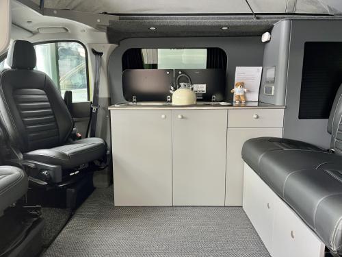 Bespoke Leisure Explore Volkswagen Transporter Pop Top Campervan b072445-10-05-2026 (9)