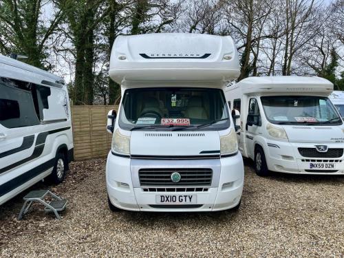 Bessacarr E435 5 Berth Coachbuilt Motorhome dx10-gty-20-02-2026 (1)