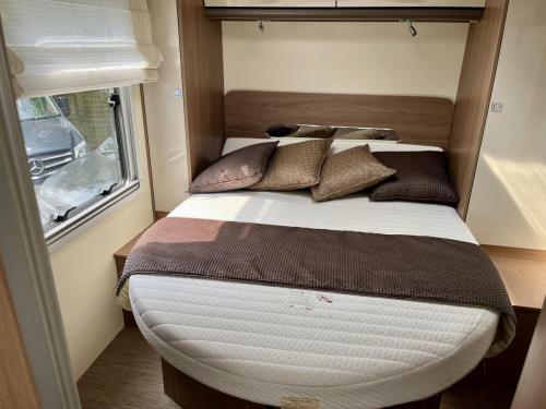 Burstner Lyseo Harmony TD700 2 Berth Low Profile Motorhome YX19 CXY - 25-07-2024 (6)