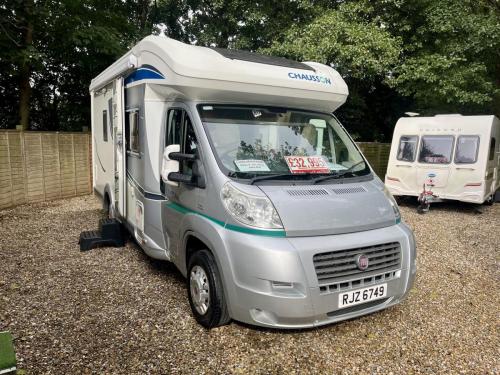 Chausson Suite Maxi 3 Berth Low Profile Motorhome rjz-6749 03-09-2025 (8)