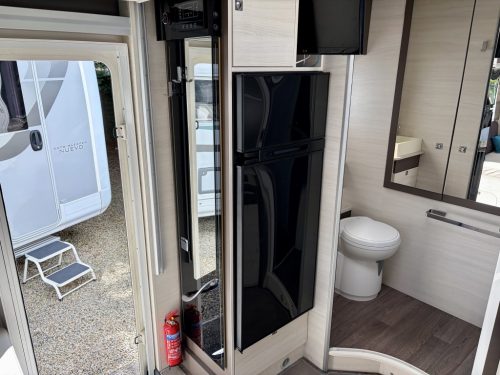 Chausson Welcome 630 4 Berth Low Profile Motorhome nk68-doa-31-07-2026 (6)
