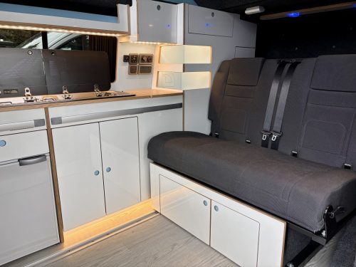 Dormobile Riptide 4 Berth Pop Top Campervan 10-09-20026-hd24-dse (11)