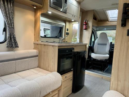 Elddis Accordo 120 2 Berth Low Profile Motorhome nx17-bvb 14-11-2025 (16)