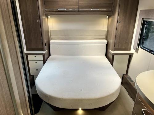 Elddis Encore 250 4 Berth Low Profile Motorhome vx24 asz-17-09-2025 (10)