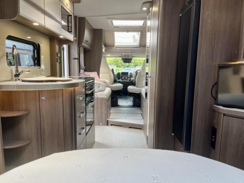 Elddis Encore 250 4 Berth Low Profile Motorhome vx24-asz-22-05-2025 (12)