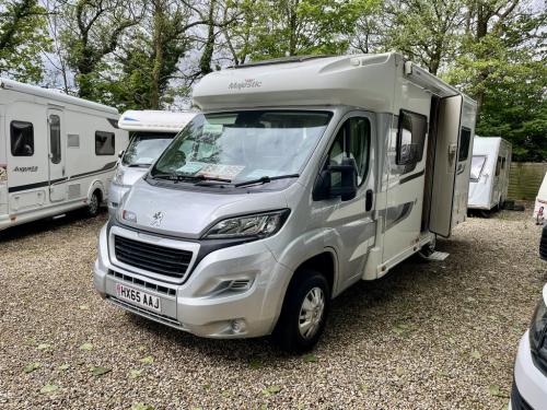 Elddis Majestic 155 4 Berth Low Profile Motorhome hx65-aaj-10-05-2026 (11)