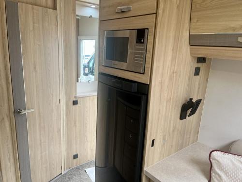 Elddis Majestic 175 2 Berth Low Profile Motorhome PO67 AJY 25-06-2025 (10)
