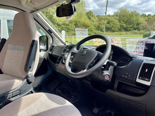 Elddis Signature 155 4 Berth Low Profile Motorhome nk18 akp 05-08-2025 (3)
