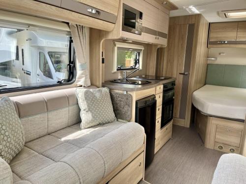 Elddis Signature 155 4 Berth Low Profile Motorhome nk18 akp 05-08-2025 (9)