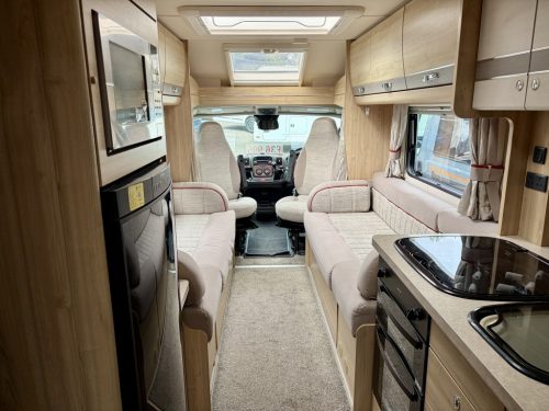Elddis Supreme 175 2 Berth Low Profile Motorhome 10-09-2026-pk17-oyh (9)