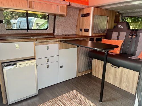 Ford Transit Custom 4 Berth Pop Top Campervan kr67-zfu-15-07-2026 (13)