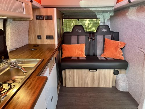 Ford Transit Custom 4 Berth Pop Top Campervan kr67-zfu-15-07-2026 (7)